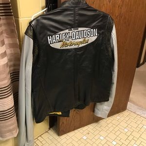 Women’s Harley Davidson leather jacket